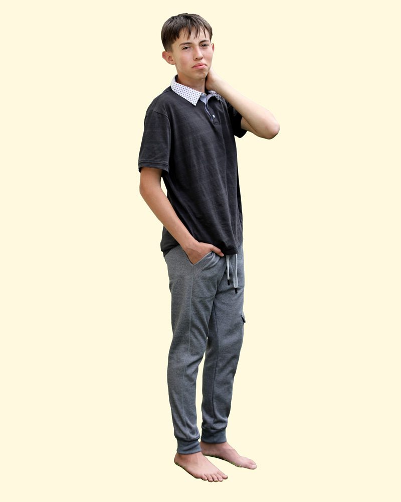 Jogger Premium para Hombre. Tipo Cargo. Gris Oscuro.